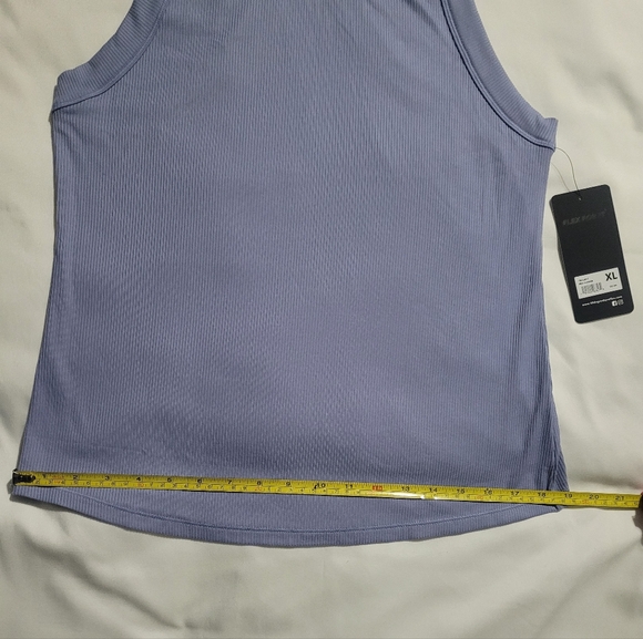 XL 90 Degree by Reflex Racer back ribbed tank - Picture 10 of 11